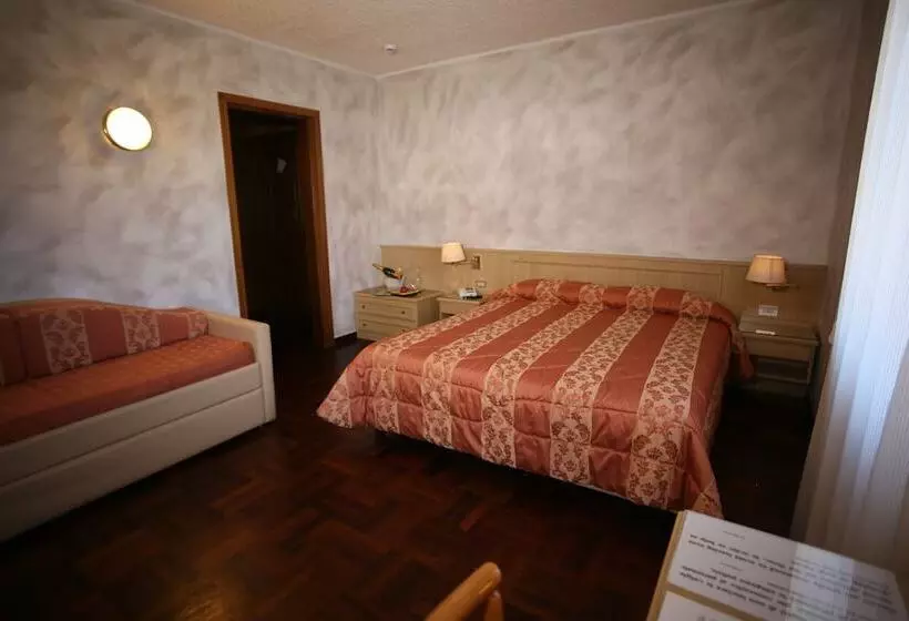 בית מלון כפרי Garni Del Lago