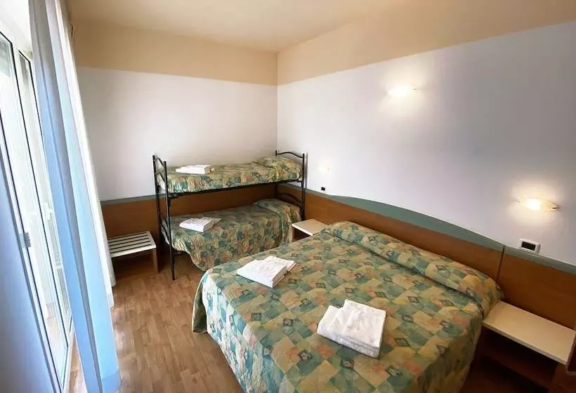 Отель Diplomatic