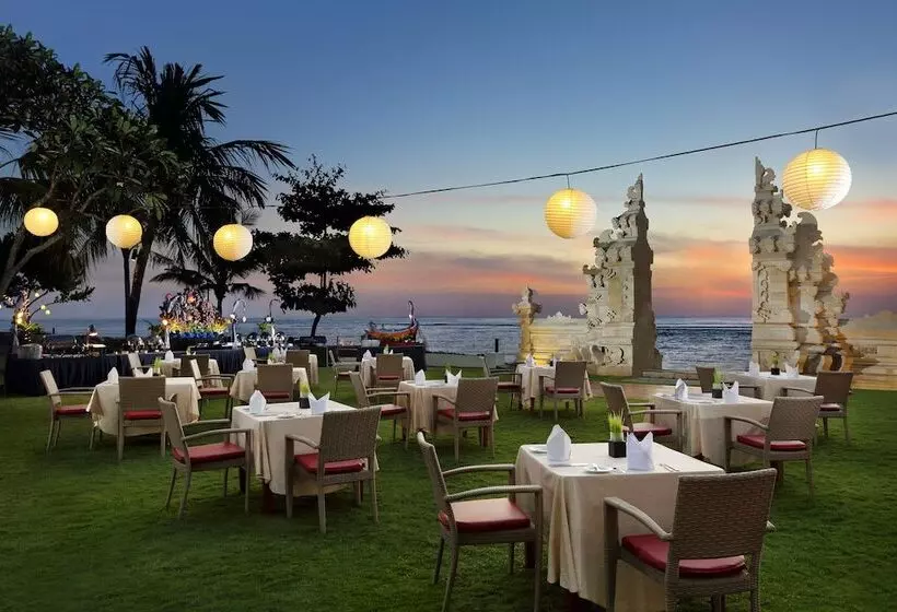 هتل Discovery Kartika Plaza