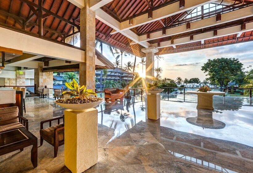 בית מלון כפרי Discovery Kartika Plaza