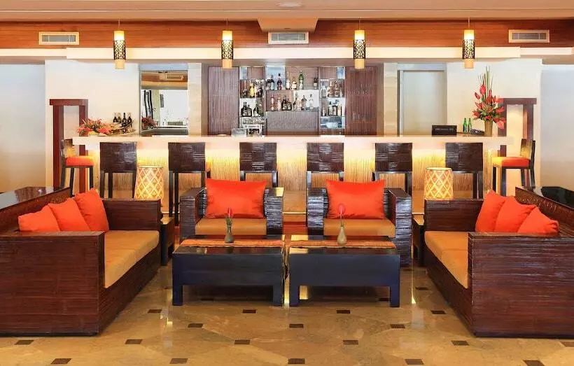 هتل Discovery Kartika Plaza