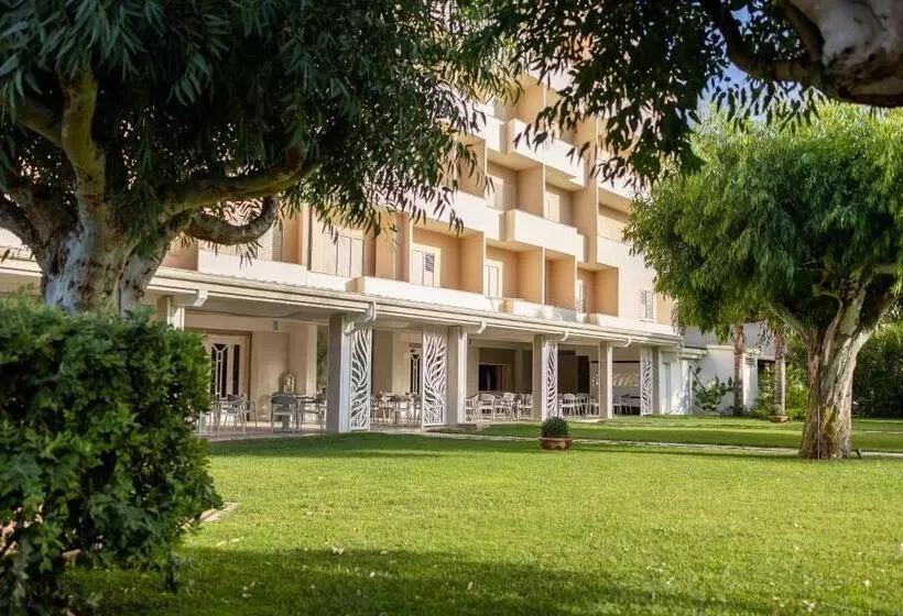 Grand Hotel President