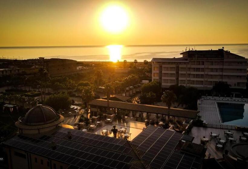 Grand Hotel President