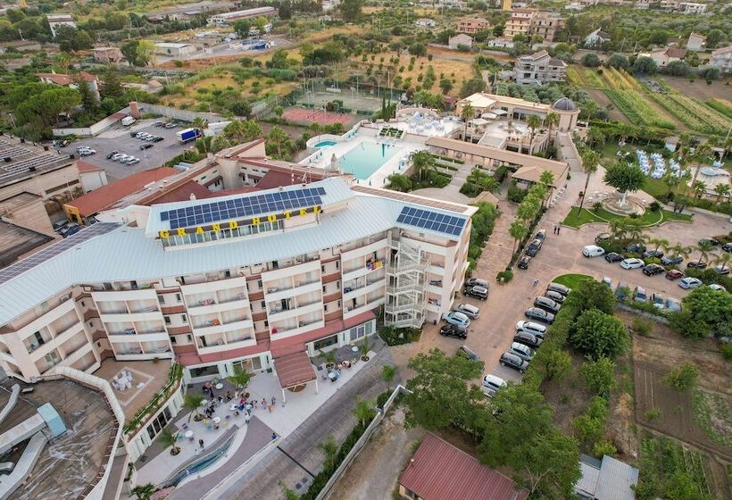 Grand Hotel President