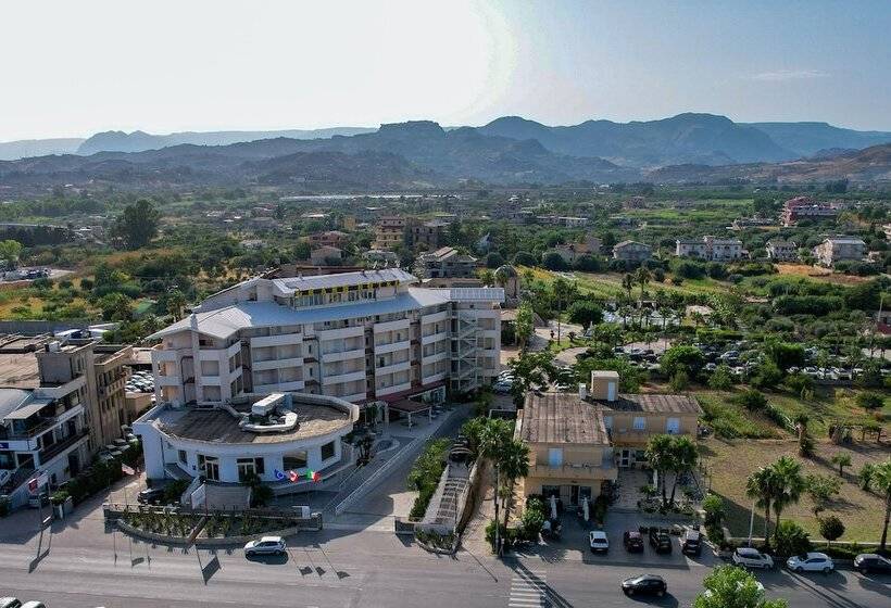 Grand Hotel President