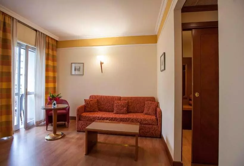 Il Chiostro By Lvg Hotel Collection