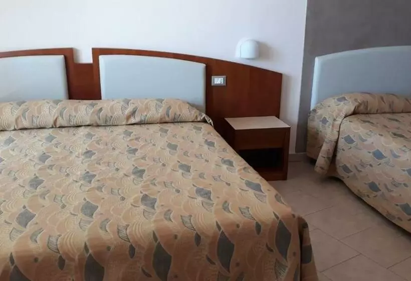 Отель Meridiano