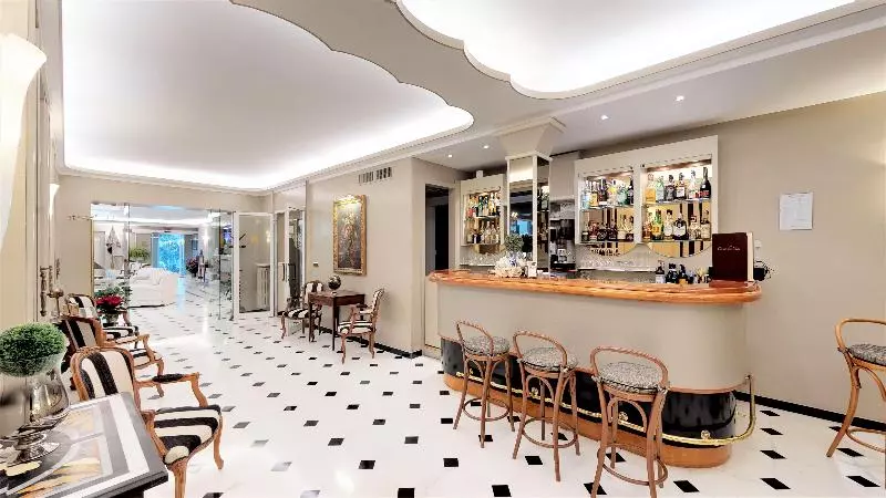 בית מלון כפרי Metropole