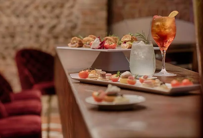 هتل NH Collection Palazzo Verona