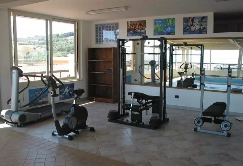 Отель President