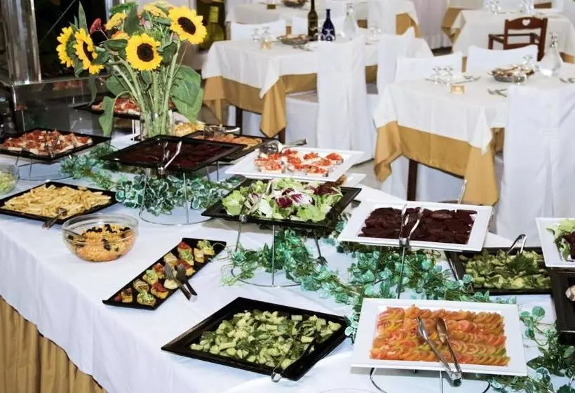 Отель President