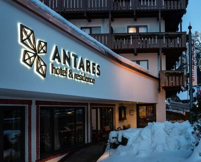 هتل Antares