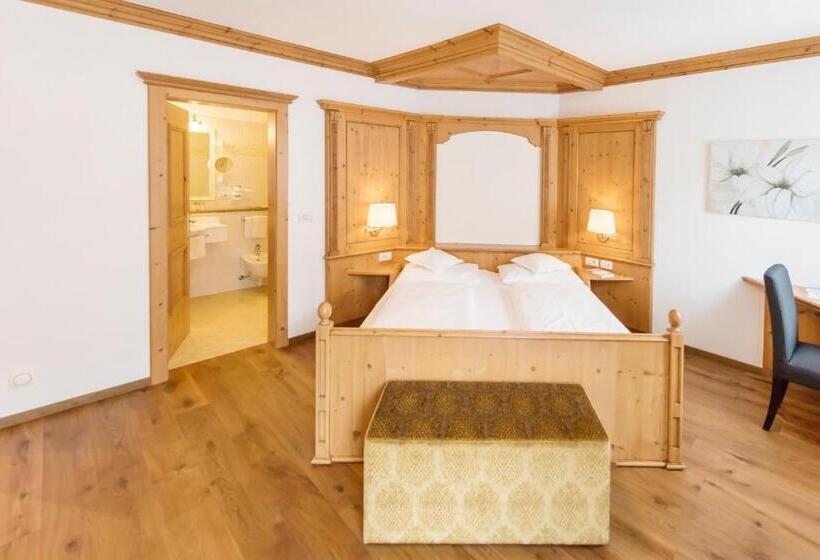 בית מלון כפרי Schlosswirt