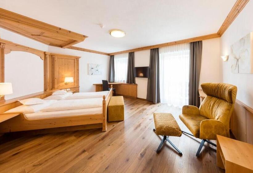 בית מלון כפרי Schlosswirt