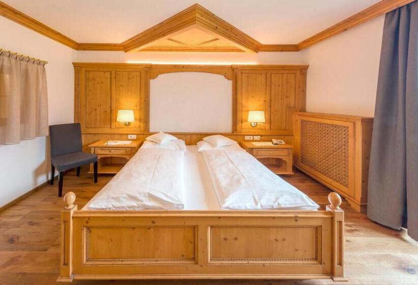 בית מלון כפרי Schlosswirt