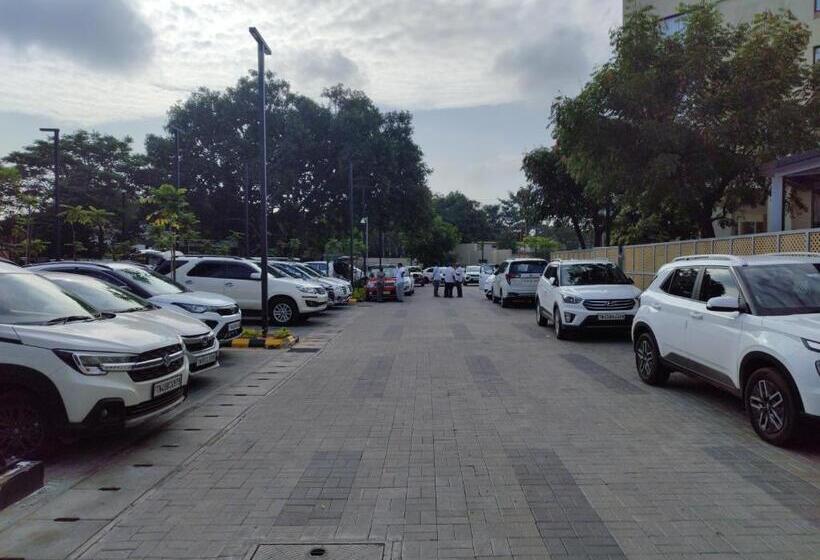 Hotelli Courtyard By Marriott Tiruchirappalli