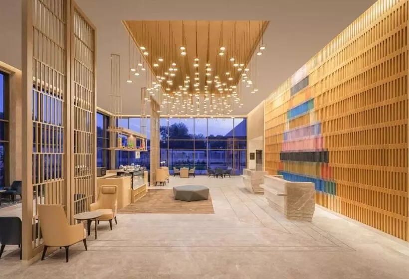 Hotell Courtyard By Marriott Tiruchirappalli