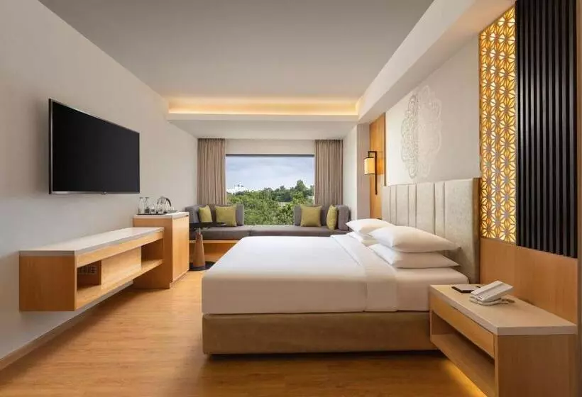 Hotell Courtyard By Marriott Tiruchirappalli