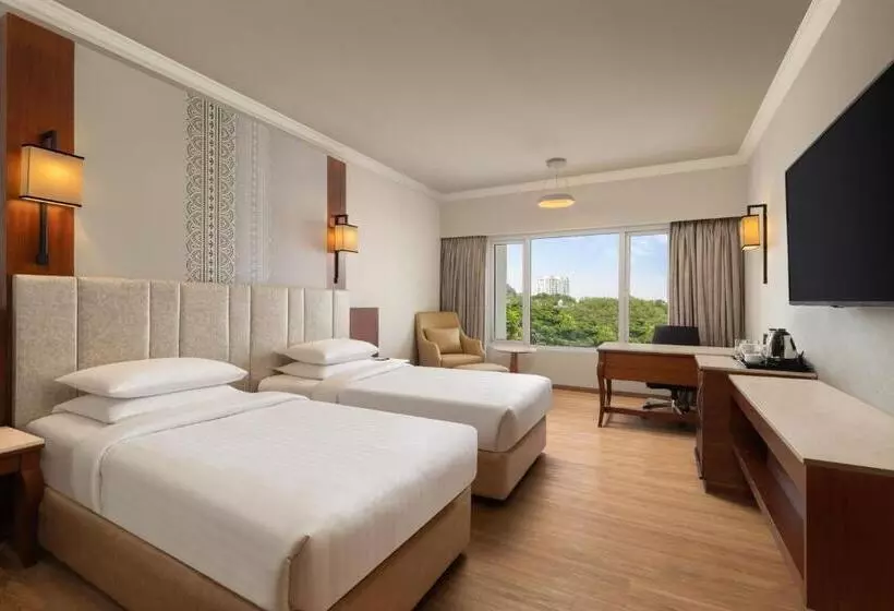 Hotell Courtyard By Marriott Tiruchirappalli