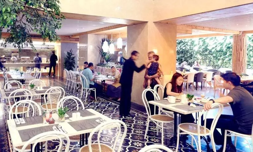 בית מלון כפרי Garden Palace