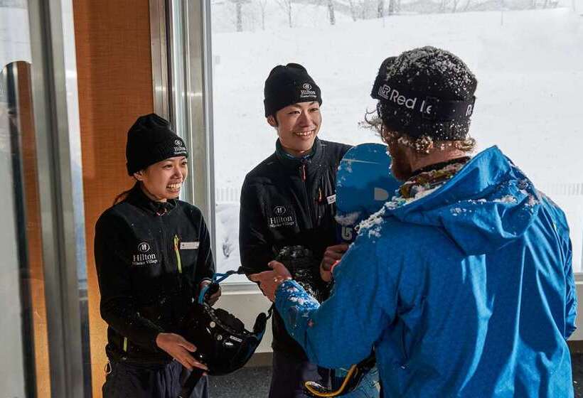 בית מלון כפרי Hilton Niseko Village