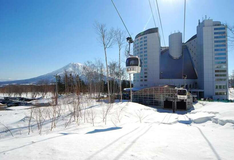 בית מלון כפרי Hilton Niseko Village