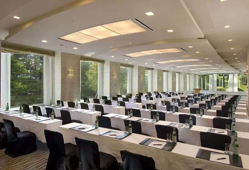 ホテル Hilton Niseko Village