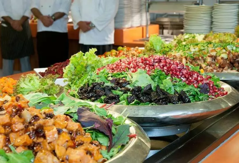 Hotel Leonardo Club  Tiberias  All Inclusive