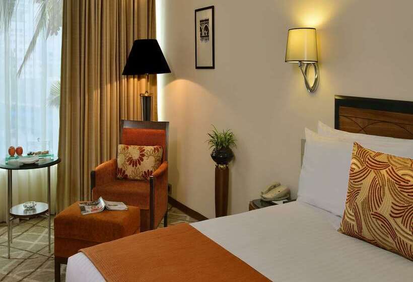 فندق Marine Plaza