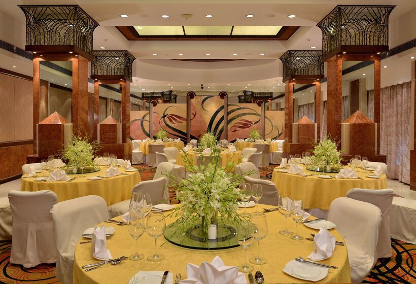 فندق Marine Plaza