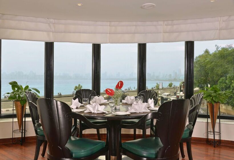 فندق Marine Plaza