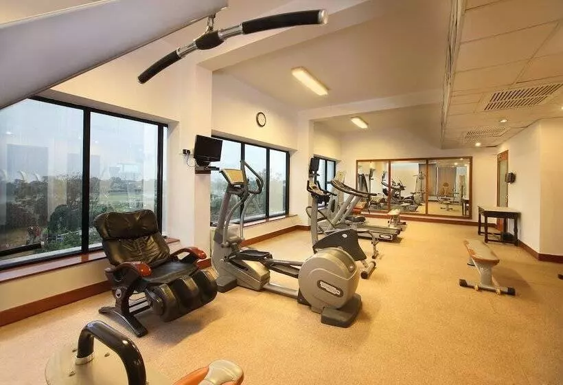 בית מלון כפרי Maurya