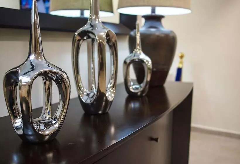 New Capitol Hotel   Jerusalem