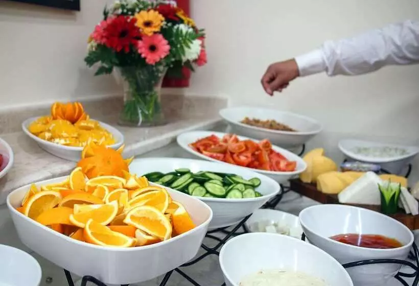 New Capitol Hotel   Jerusalem