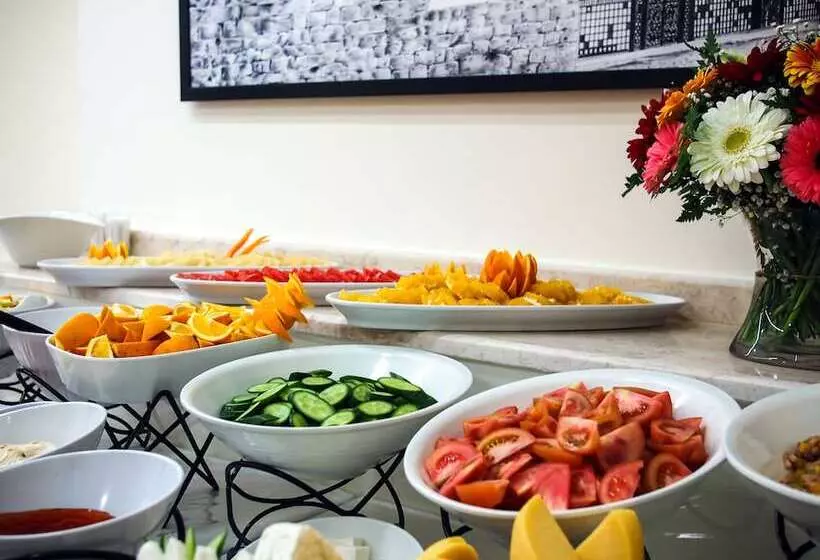 New Capitol Hotel   Jerusalem