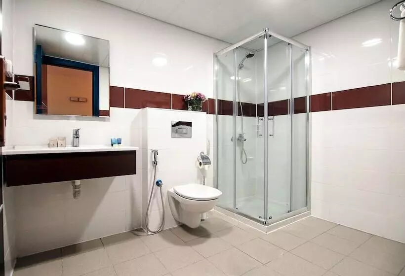 New Capitol Hotel   Jerusalem