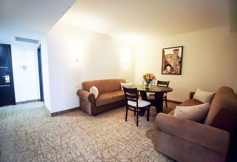 New Capitol Hotel   Jerusalem