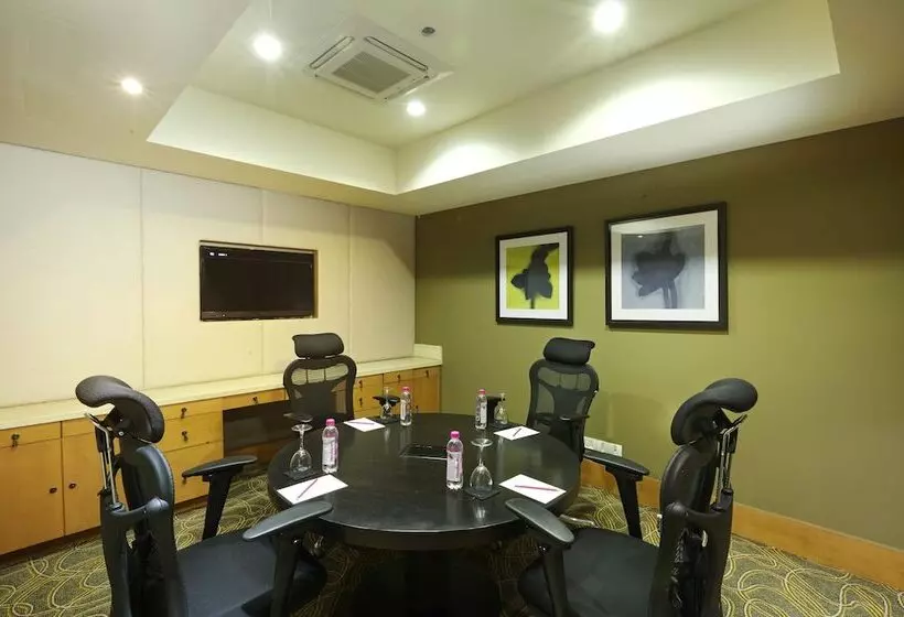 Hotel Vivanta Coimbatore