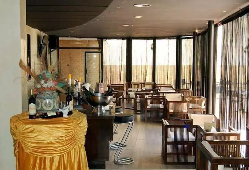 酒店 De La Corniche