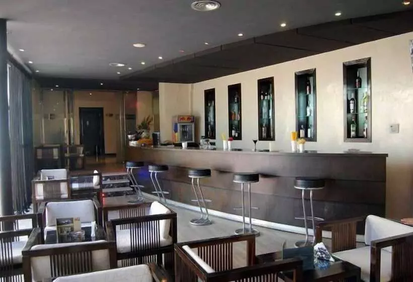 酒店 De La Corniche