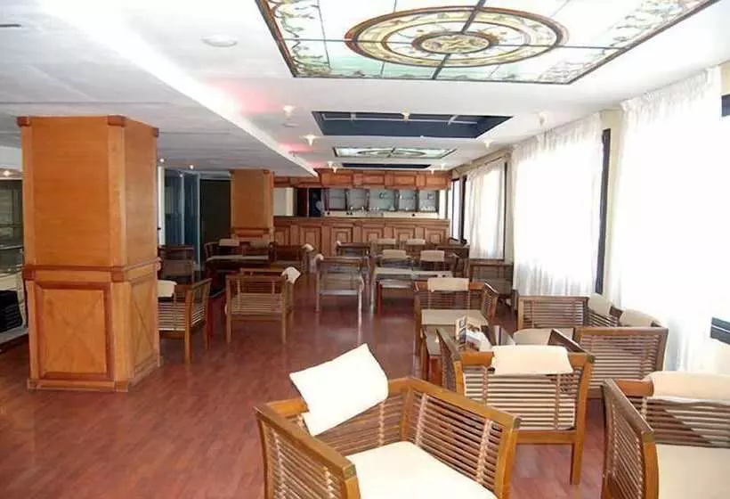 酒店 De La Corniche