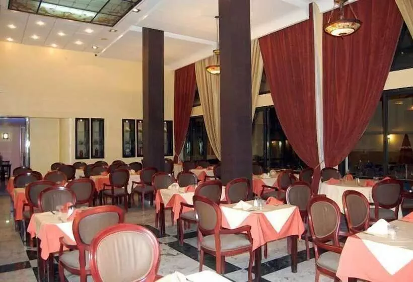 酒店 De La Corniche