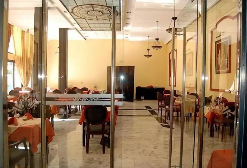 酒店 De La Corniche