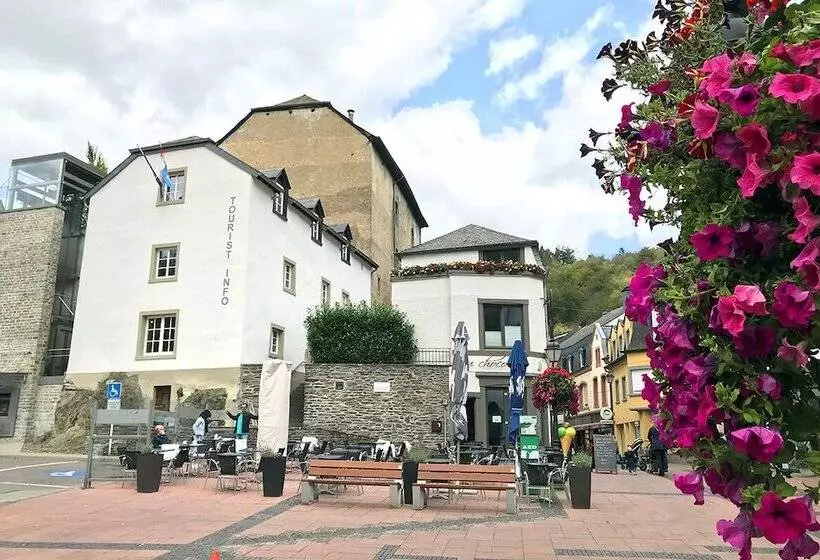 هتل Du Commerce  Restaurant La Table De Clervaux
