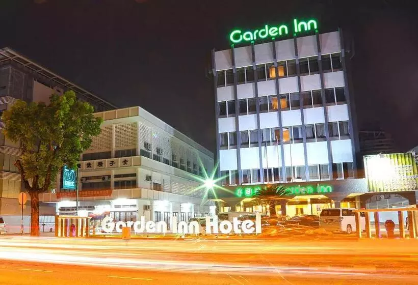 호텔 Garden Inn