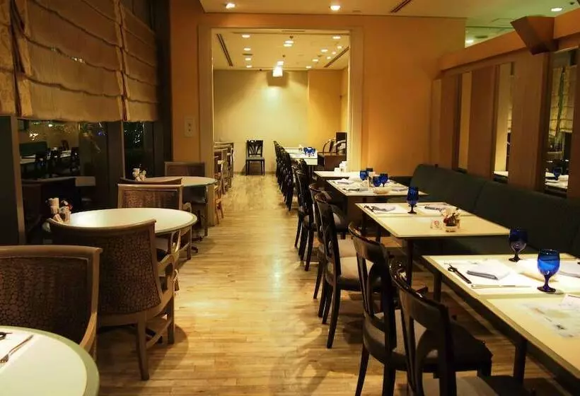 Hotel New Otani Inn Tokyo