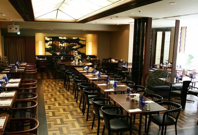 Hotel New Otani Inn Tokyo