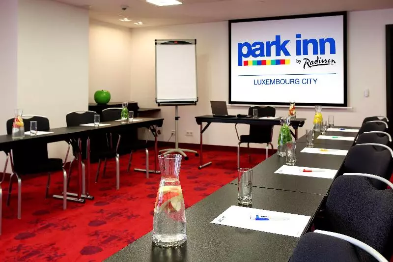 هتل Park Inn By Radisson Luxembourg City