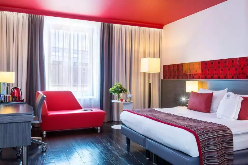 هتل Park Inn By Radisson Luxembourg City