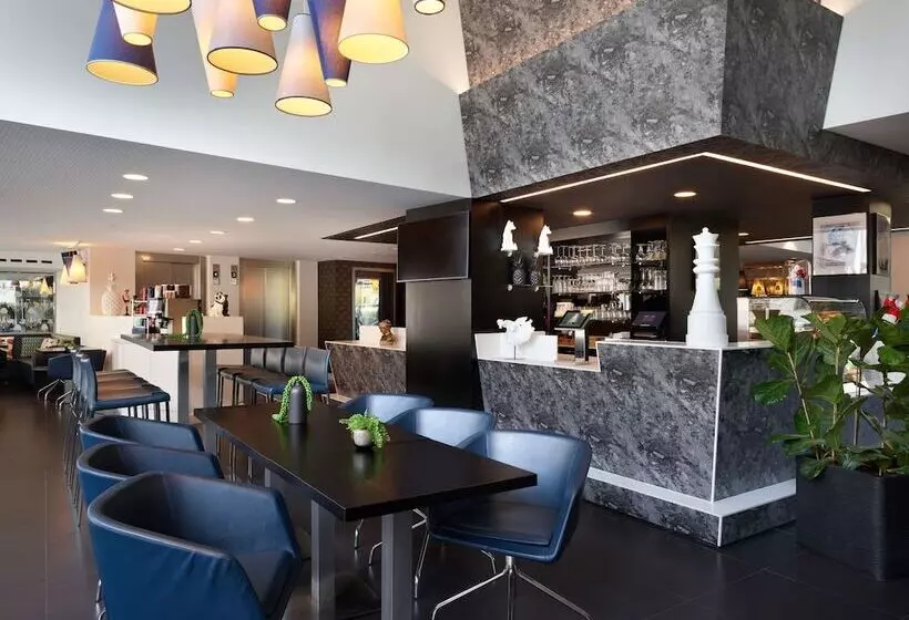 هتل Park Inn By Radisson Luxembourg City